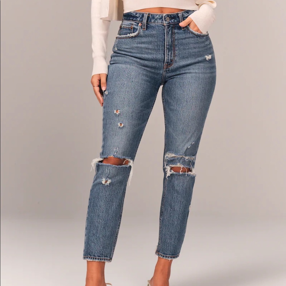 Curvy High Rise Mom Jeans